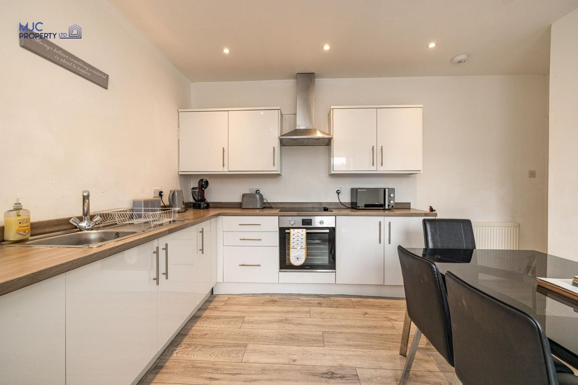 Town Centre Apartment 하윅 외부 사진