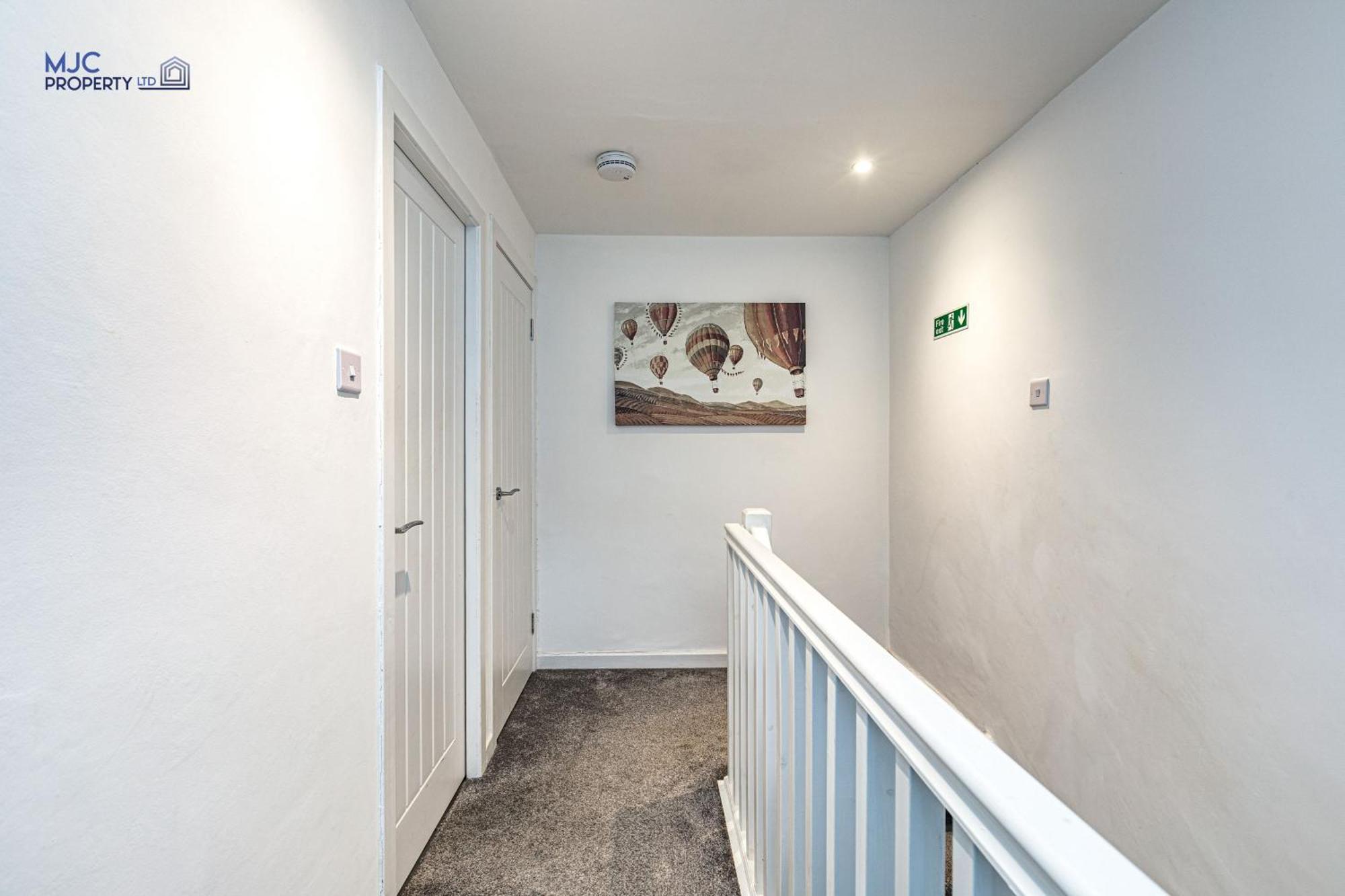 Town Centre Apartment 하윅 외부 사진